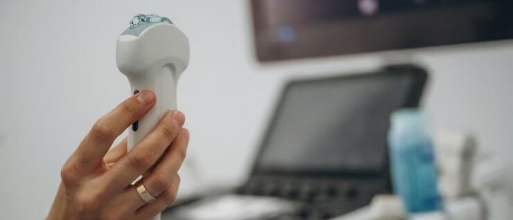 Ecografía móvil para un embarazo saludable: innovación tecnológica y cooperación internacional en comunidades rurales